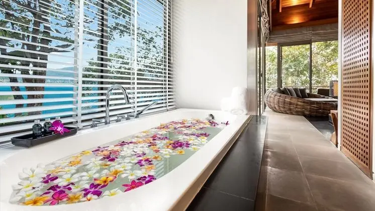 Luxury Villa, 4 Yatak Odası, Okyanus Manzaralı, Okyanusa Sıfır