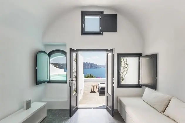 Honeymoon Suite, Plunge Pool, Caldera View