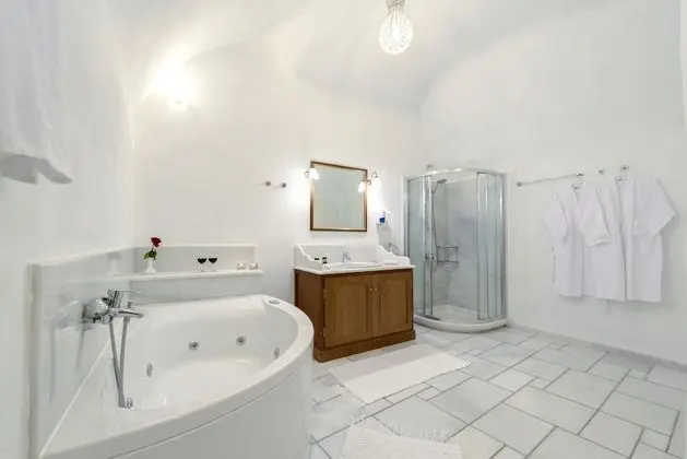 Suite, Outdoor Jetted Tub, Caldera View (Captain's)