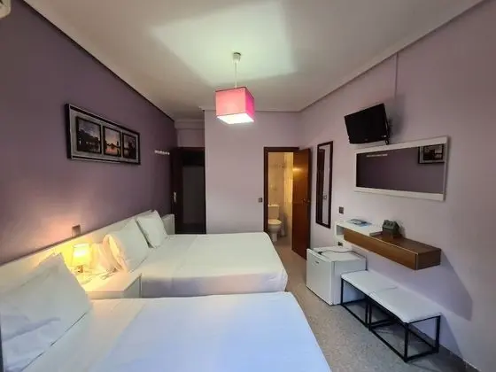 Family Oda (3 people)