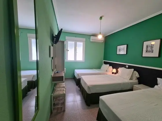 Family Oda (3 people)