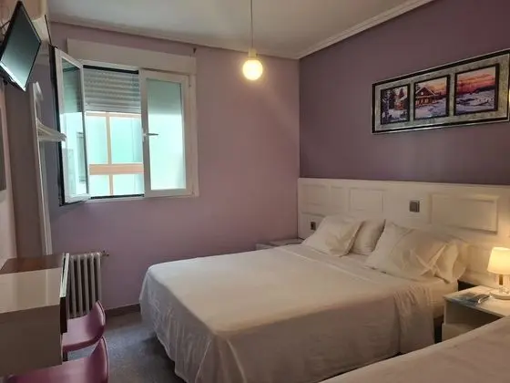 Family Oda (3 people)