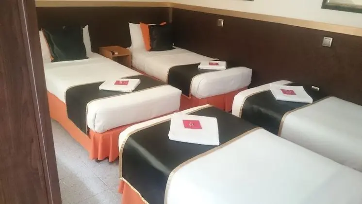 Family Oda (4 people)