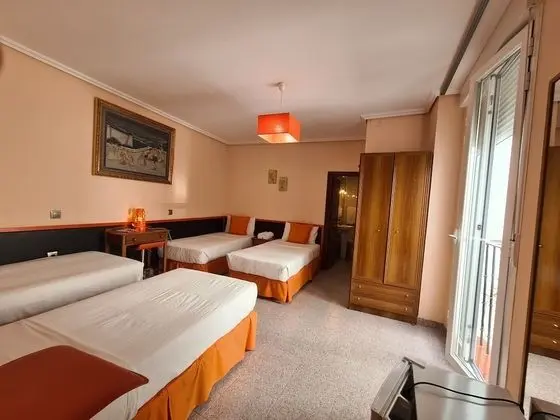 Family Oda (4 people)