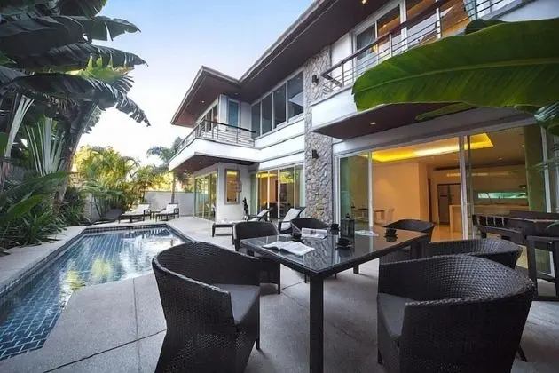 3-Bedroom Private Pool Villa