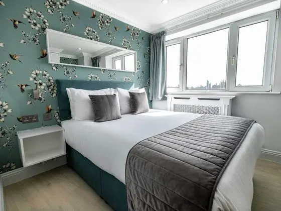 Business Çatı Katı Süiti (Penthouse)