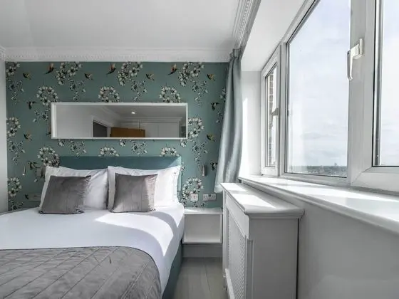 Business Çatı Katı Süiti (Penthouse)