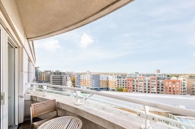 Chelsea King Suite with Balcony