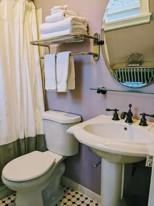 Premium Oda, 1 En Büyük (King) Boy Yatak, Sigara İçilmez (Room 207)