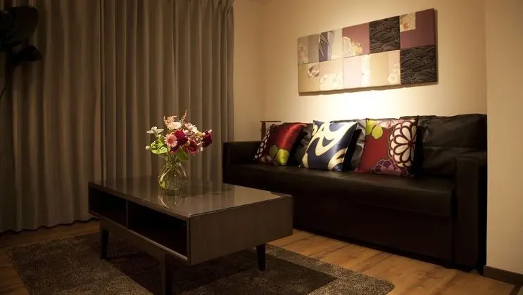 Traditional Oda (1 Double bed + 3 Futons, Whole House)