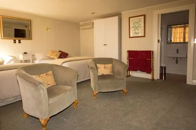 Standard Stüdyo, Sigara İçilmez (2 Queens Upstairs Ensuite)