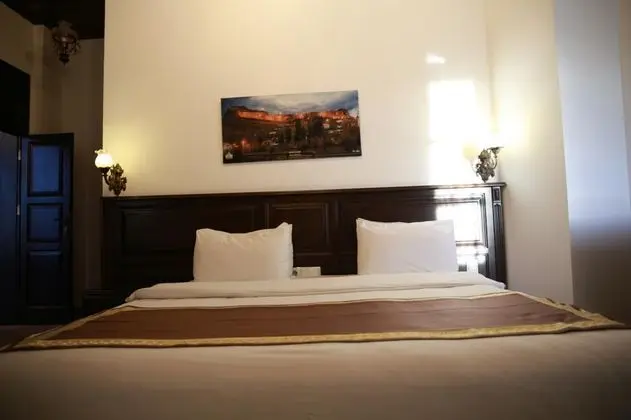 Standart Oda, Şehir Manzaralı