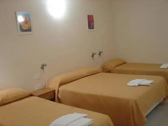 Dört Kişilik Oda
