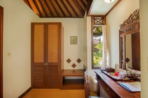 Superior Tek Büyük veya İki Ayrı Yataklı Oda, Bahçe Manzaralı