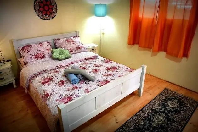 Design Tek Büyük Yataklı Oda