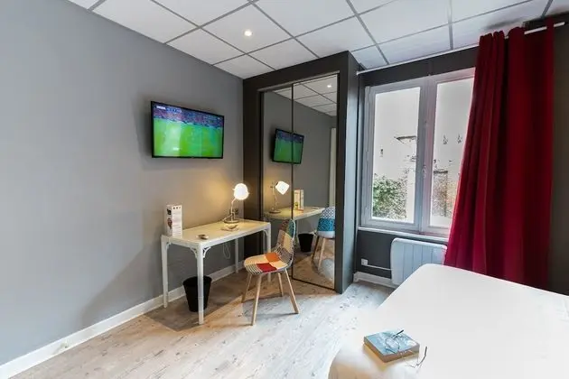 Comfort Tek Büyük Yataklı Oda