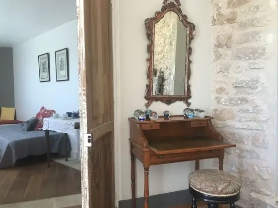 Deluxe Tek Büyük Yataklı Oda (La Nucerienne)