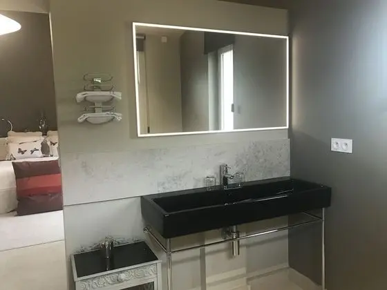 Süit (La Grimaldienne)