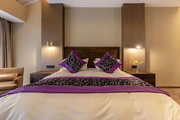 Superior Tek Büyük Yataklı Oda