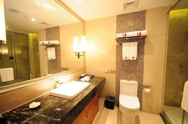 Superior Tek Büyük Yataklı Oda