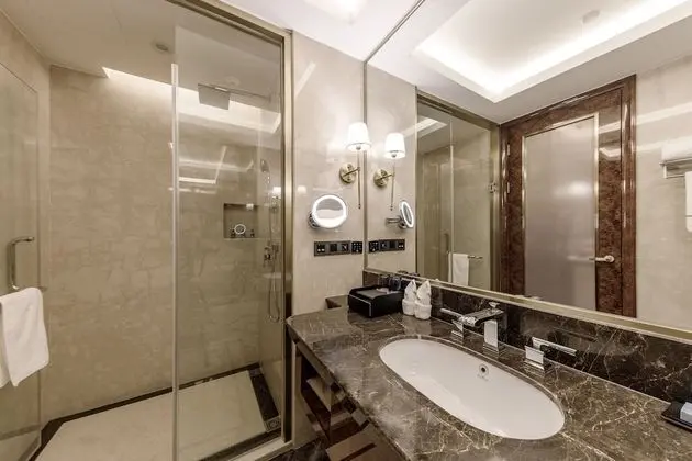 Classic Tek Büyük Yataklı Oda