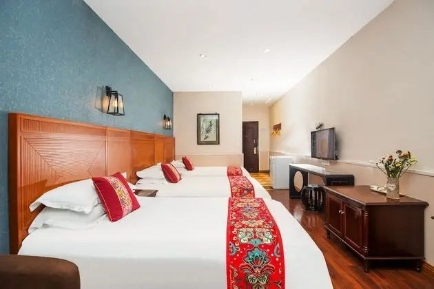 Deluxe Üç Kişilik Oda