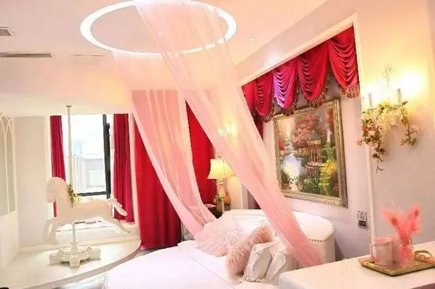 Superior Tek Büyük Yataklı Oda