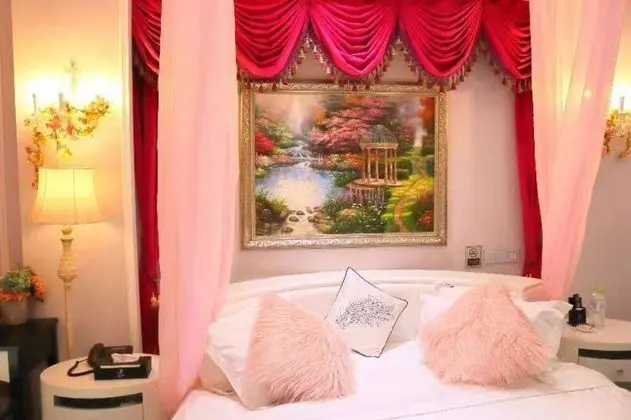 Superior Tek Büyük Yataklı Oda