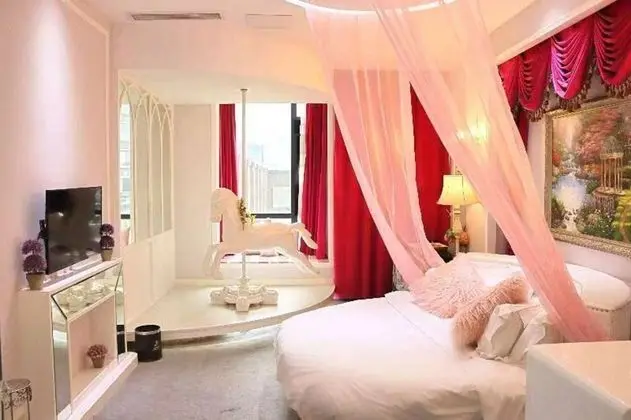 Superior Tek Büyük Yataklı Oda