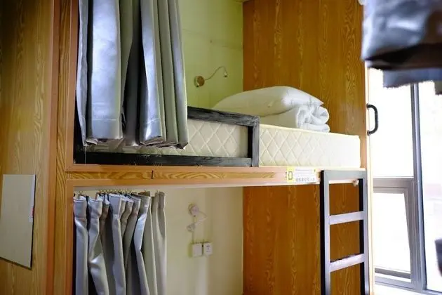 Senior Ortak Ranzalı Oda, Sadece erkekler için