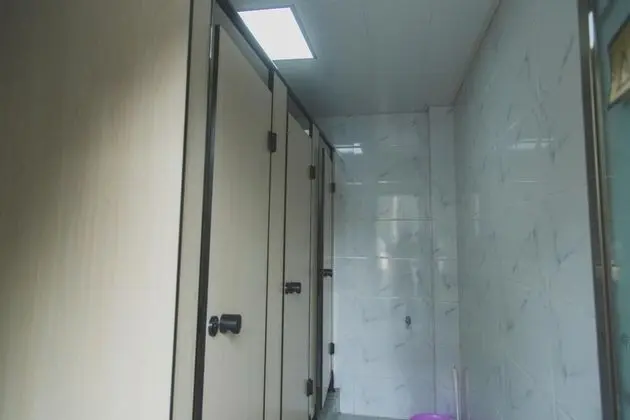 Senior Ortak Ranzalı Oda, Sadece kadınlar için