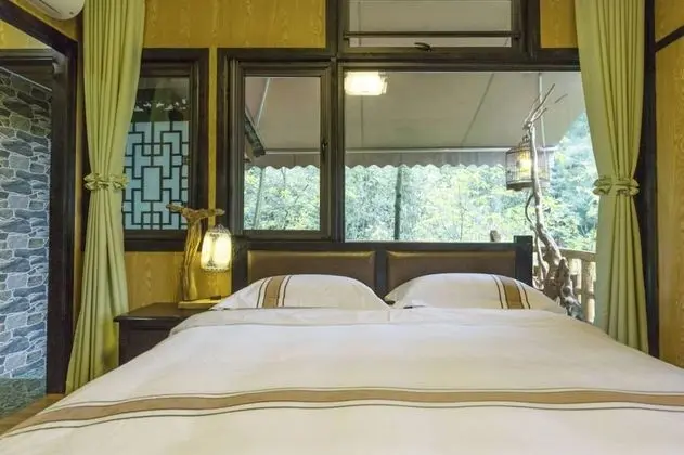 Exclusive Oda, Veranda