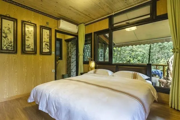 Exclusive Oda, Veranda