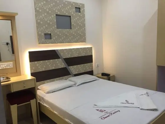 Double AC Room