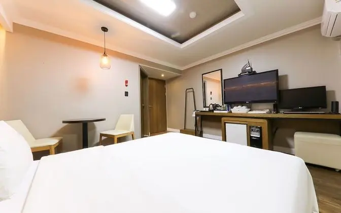 Oda (General rooms (Wave Netflix Disney+ Y)