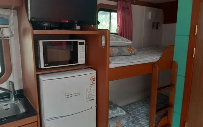 Oda (Caravan 1 (Barbecue Set + Breakfast +)