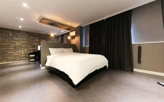 Oda (VIP 2 PC - Netflix (Extra Charge for )