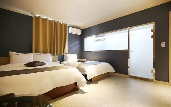 Oda (Special Room)