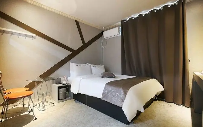 Oda (Standard room)
