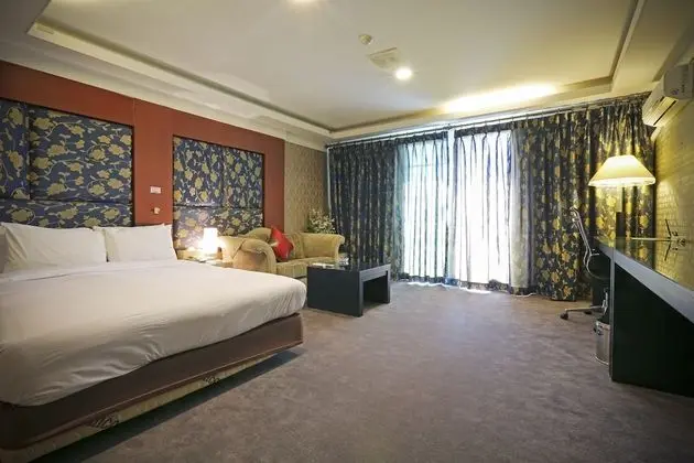 Deluxe Tek Büyük Yataklı Oda