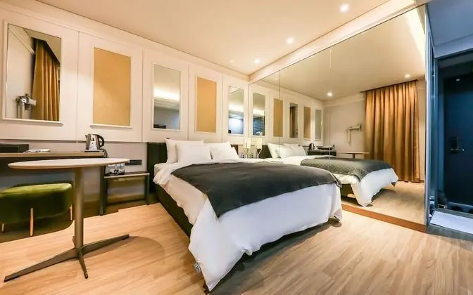 Oda (Standard room)