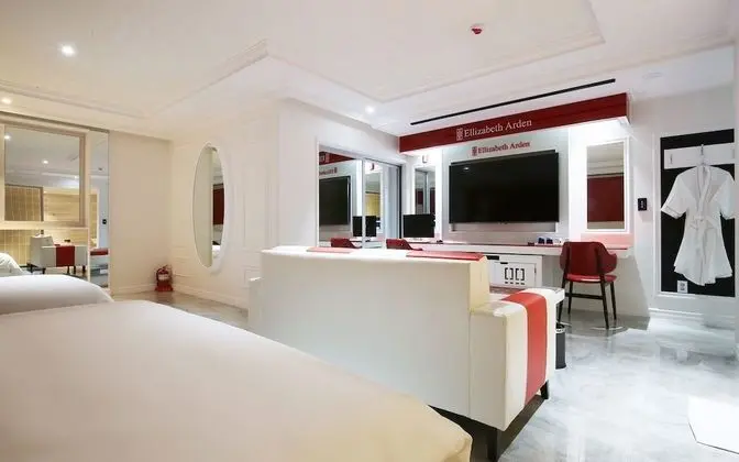 Oda (VIP (8264  Netflix available))