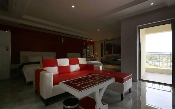 Oda (VIP (8264  Netflix available))