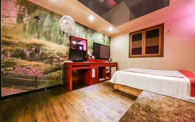Oda (Special room (PUBG PC 65-inch smart T)