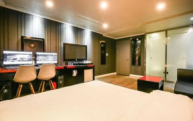 Oda (Special Game Room 2PC)