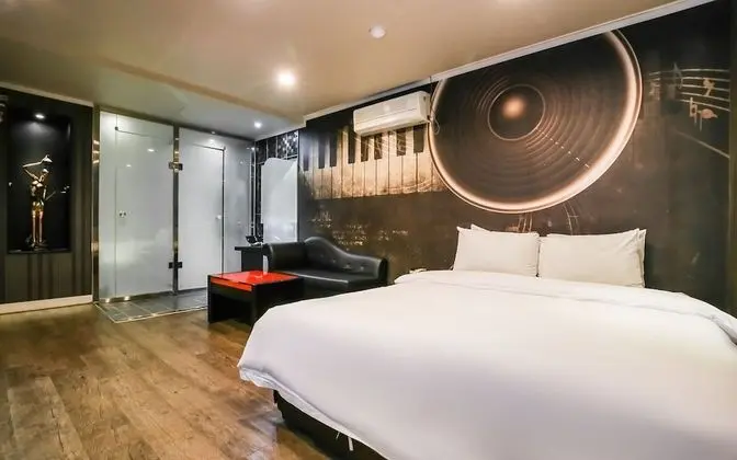 Oda (Special Game Room 2PC)