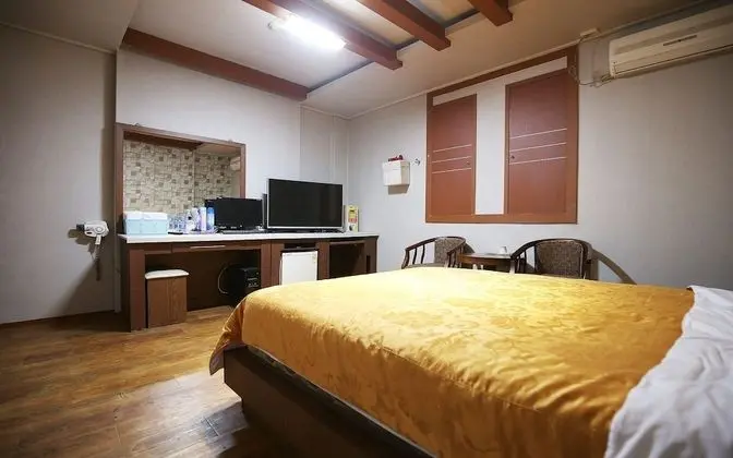 Oda (Special Room)