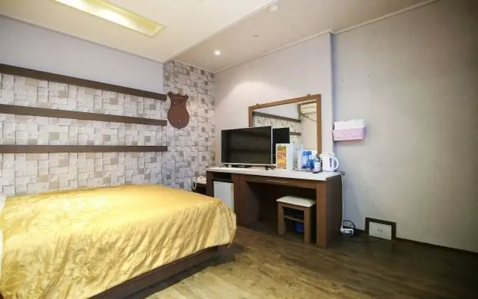 Oda (Standard Room)