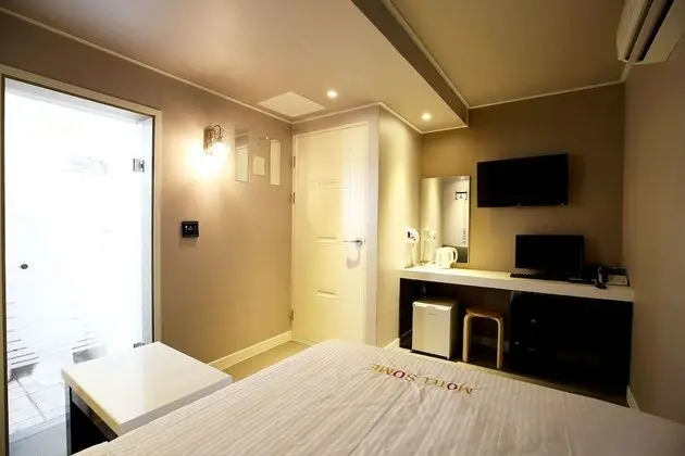 Oda (Special Room)