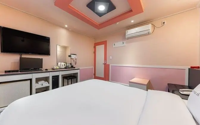 Oda (General room G7 (NETFLIX available al)